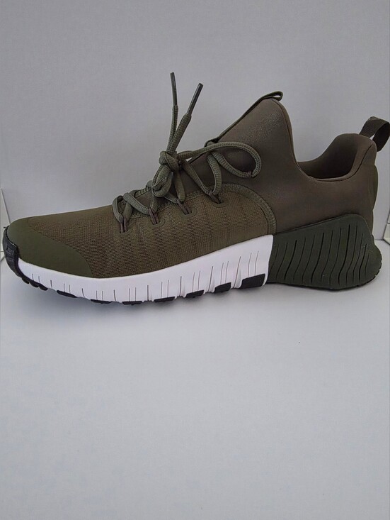 Nike Other - Men's Olive Green Lightweight Athletic Sneakers